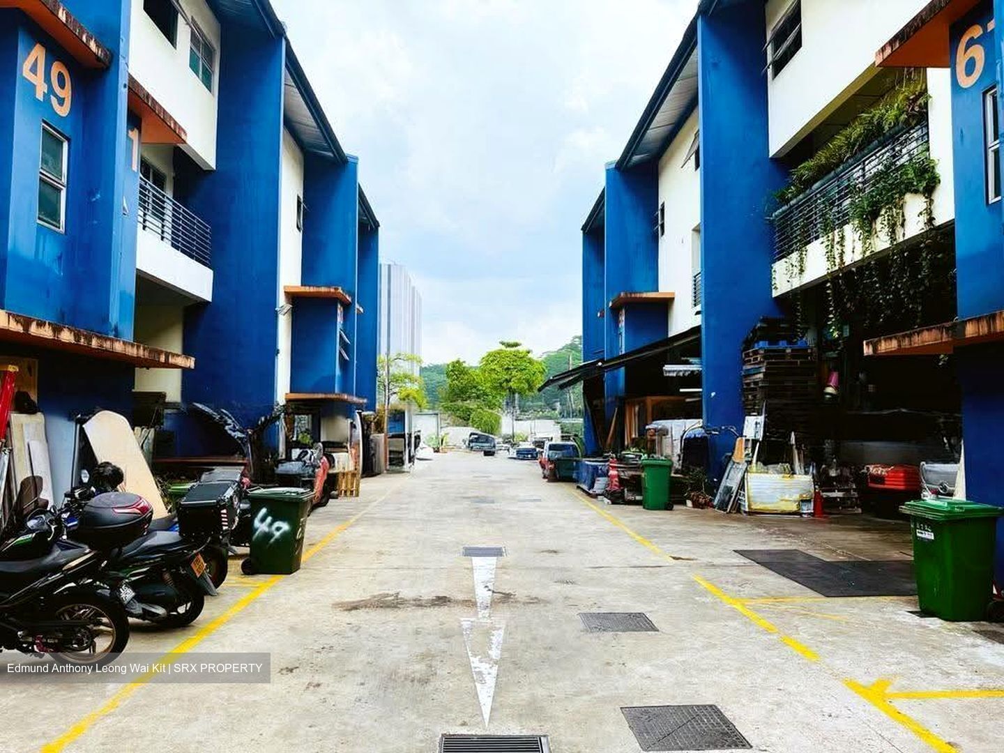 Woodlands Industrial Park E2 (D27), Factory #615041351